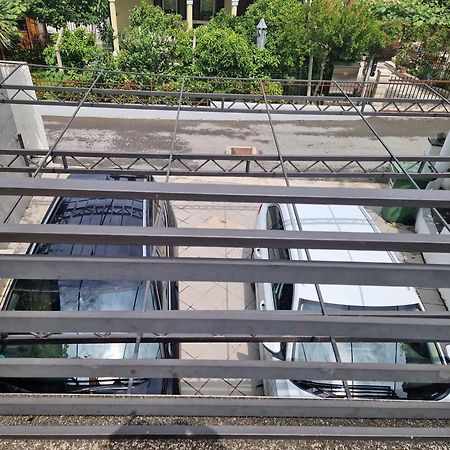 Rosemary Apartment Izola Bagian luar foto